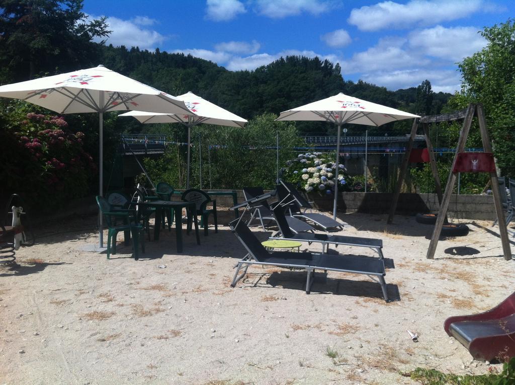 Hostal Meson Do Loyo ปอร์โตมาริน ภายนอก รูปภาพ